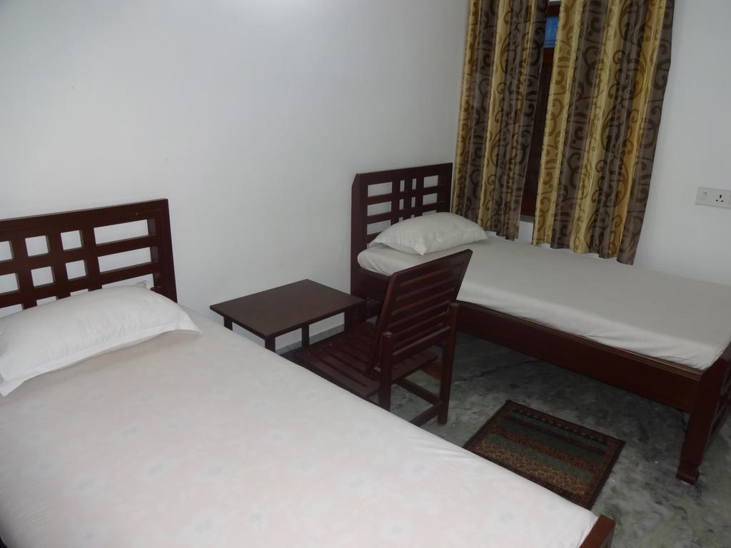 Harsh & Yash Guest House Bodh-Gajá Szoba fotó